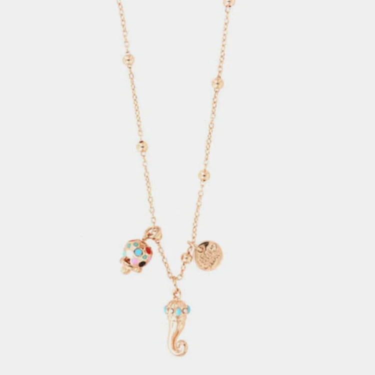 naszyjnik z amuletem z kolekcji AMO CAPRI