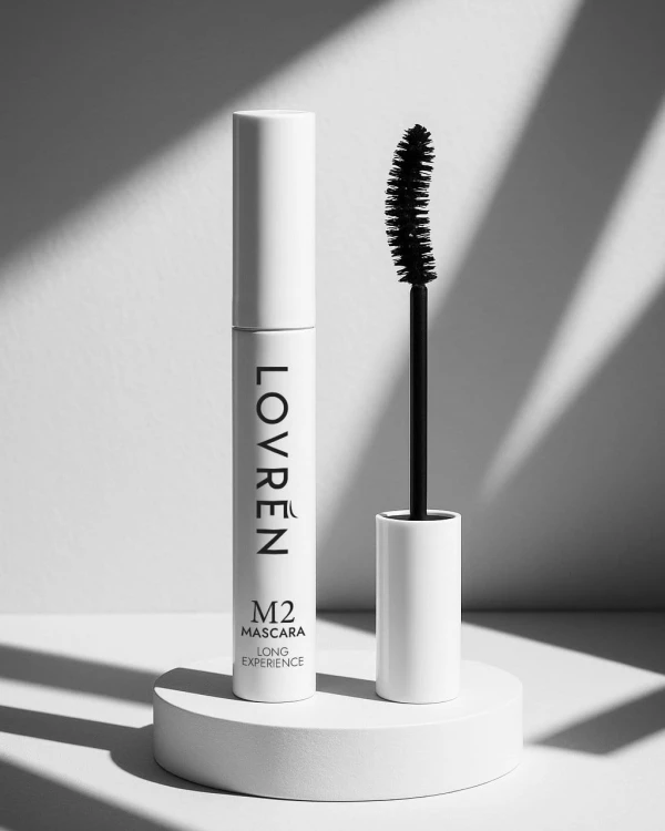 Lovrén nawilżający i wzmacniający tusz do rzęs z pantenolem i woskiem ryżowym efekt wydłużenia i podkręcenia Mascara M2 Long Expirience, 10 ml