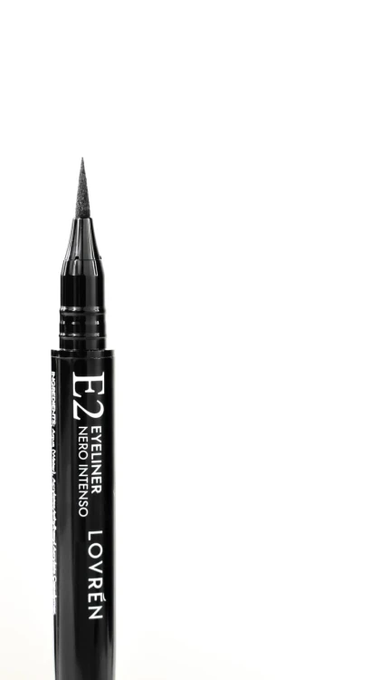 Lovrén eyeliner 24h wodoodporny E2 czarny, 0,7 ml