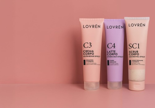 Lovrén Peeling do ciała z kryształami kwarcu i proszkiem migdałowym, SC1, 150 ml